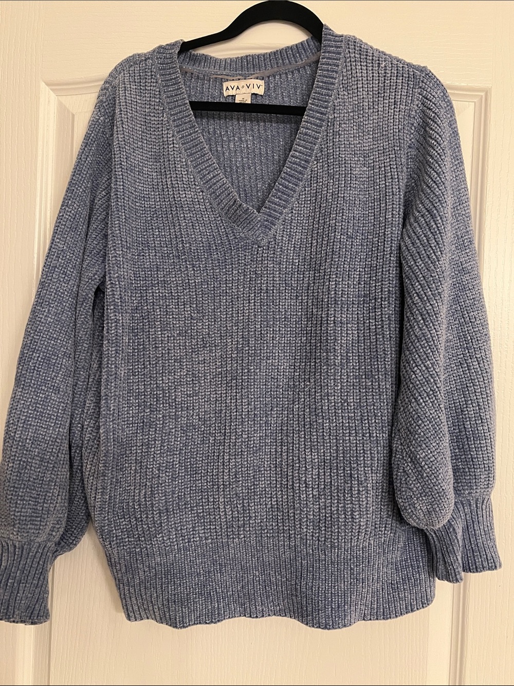 Ava & Viv Soft Light Blue V-Neck Ribbed Pullover
